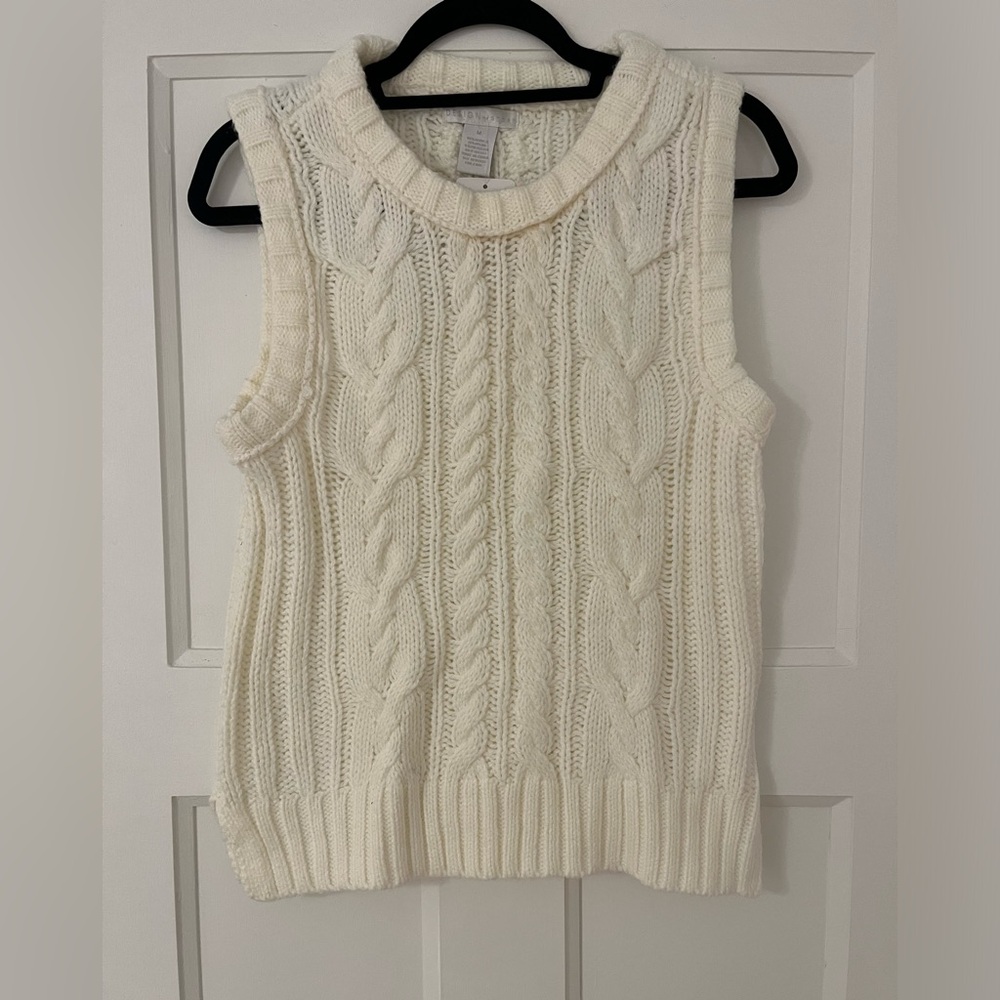Evereve Ivory Sweater Vest New with tags